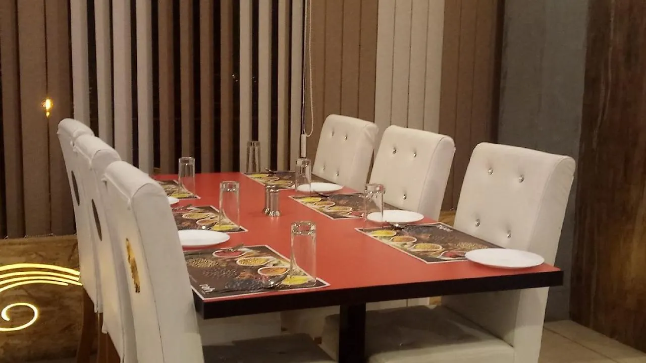 Nexstay Tower Calicut Hotel